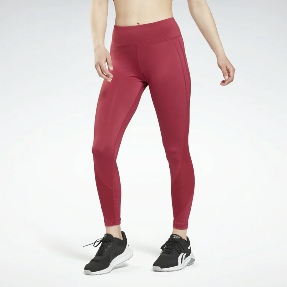 NWT!! Reebok Women's Workout Ready Mesh Leggings in color: punch berry - size M